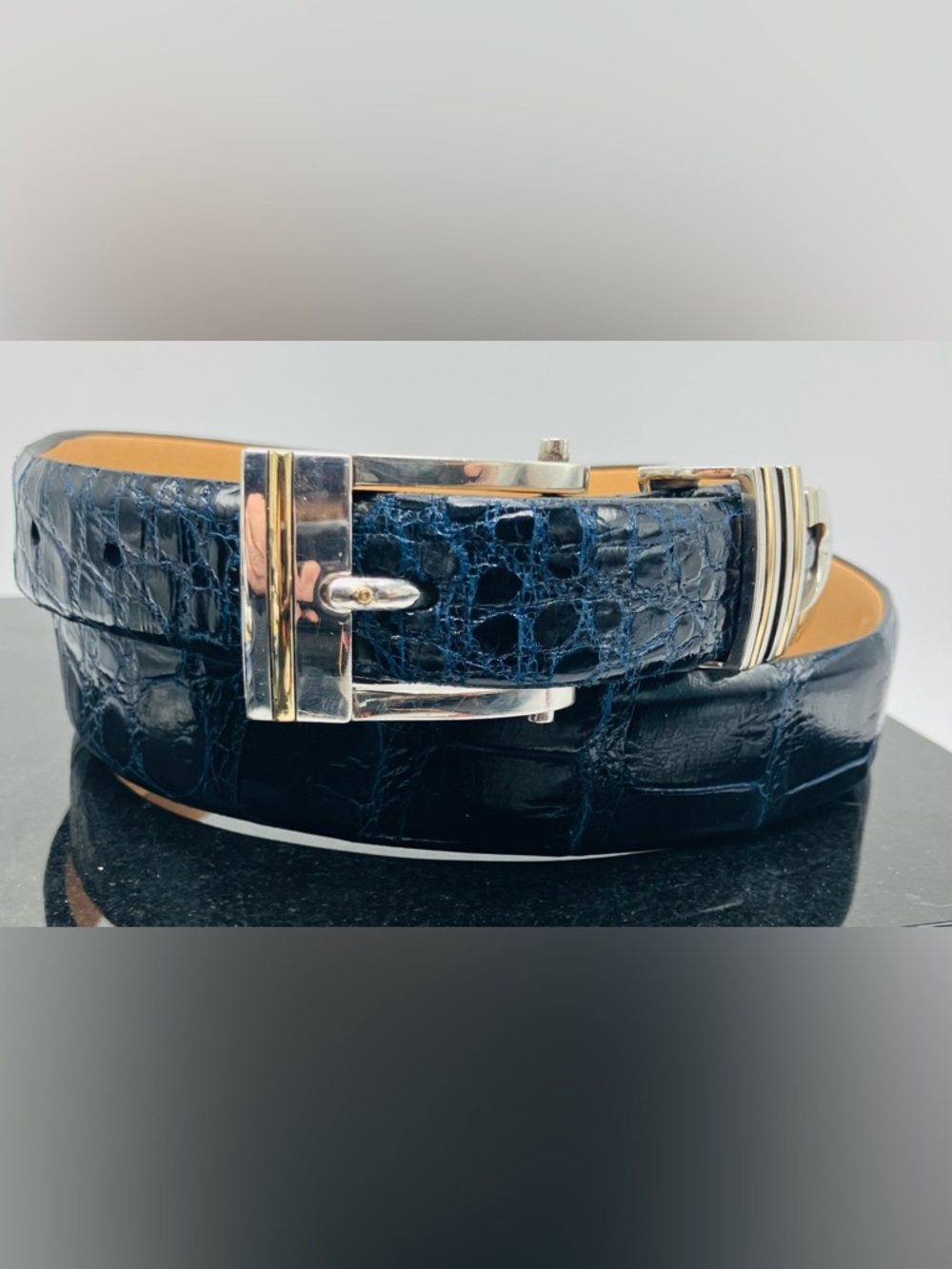 SADDLEBAGS Scottsdale, AZ 14K Gold & .925 Sterling Silver Buckle Alligator Belt